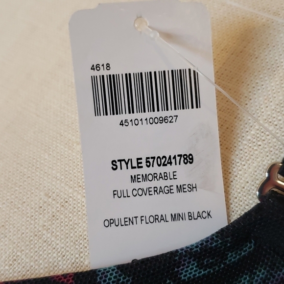 NWT Limited Edition Memorable Push-up - Picture 6 of 6